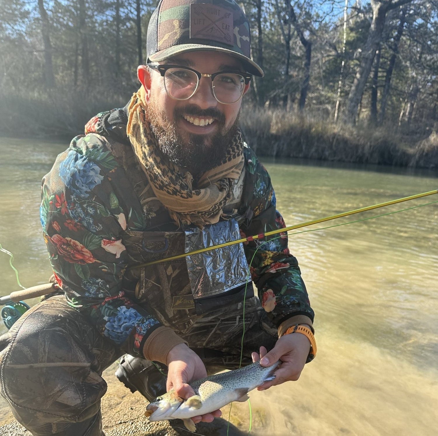 HUNT LIFT EAT: "A Honeybun on the River.."