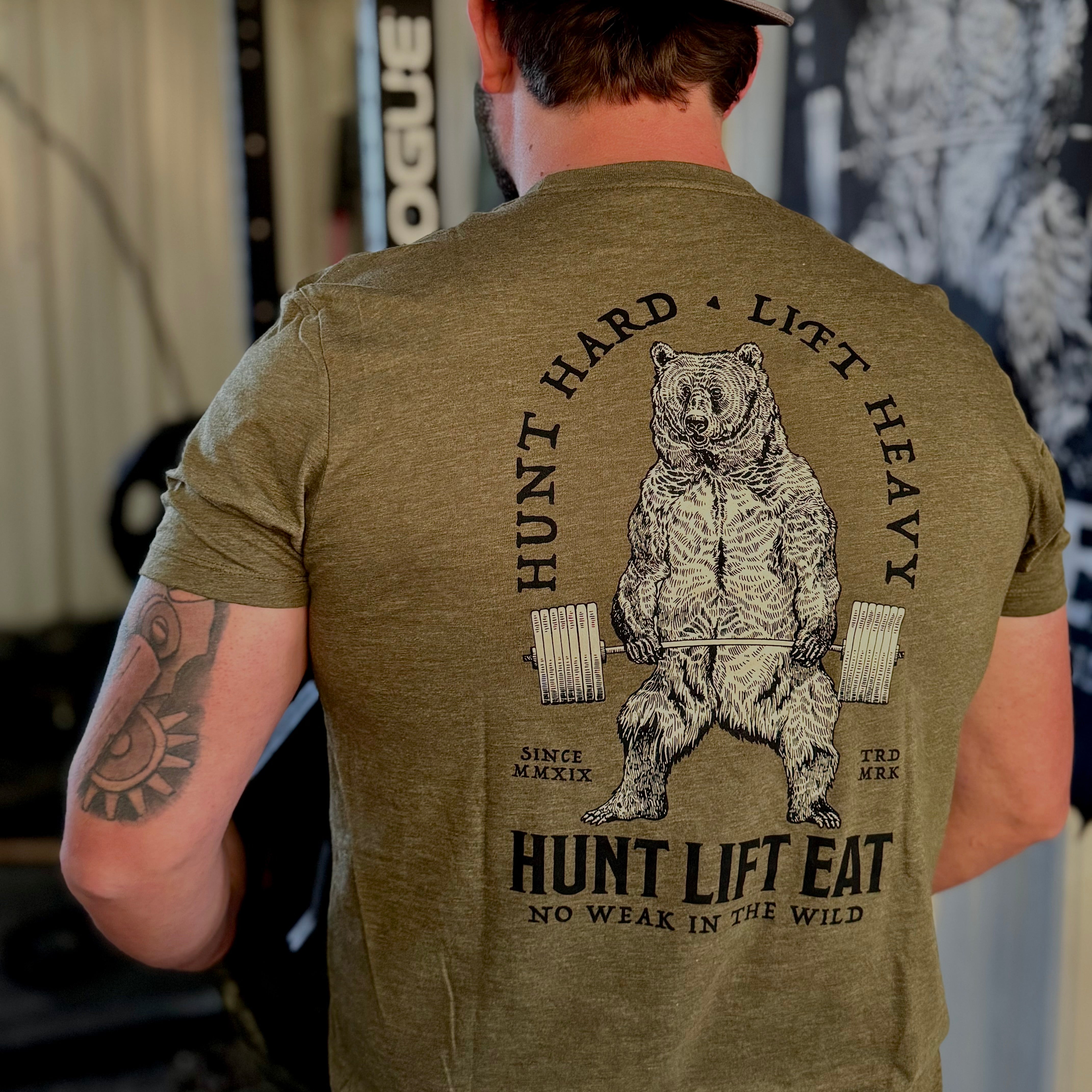 Deadlifting Bear T