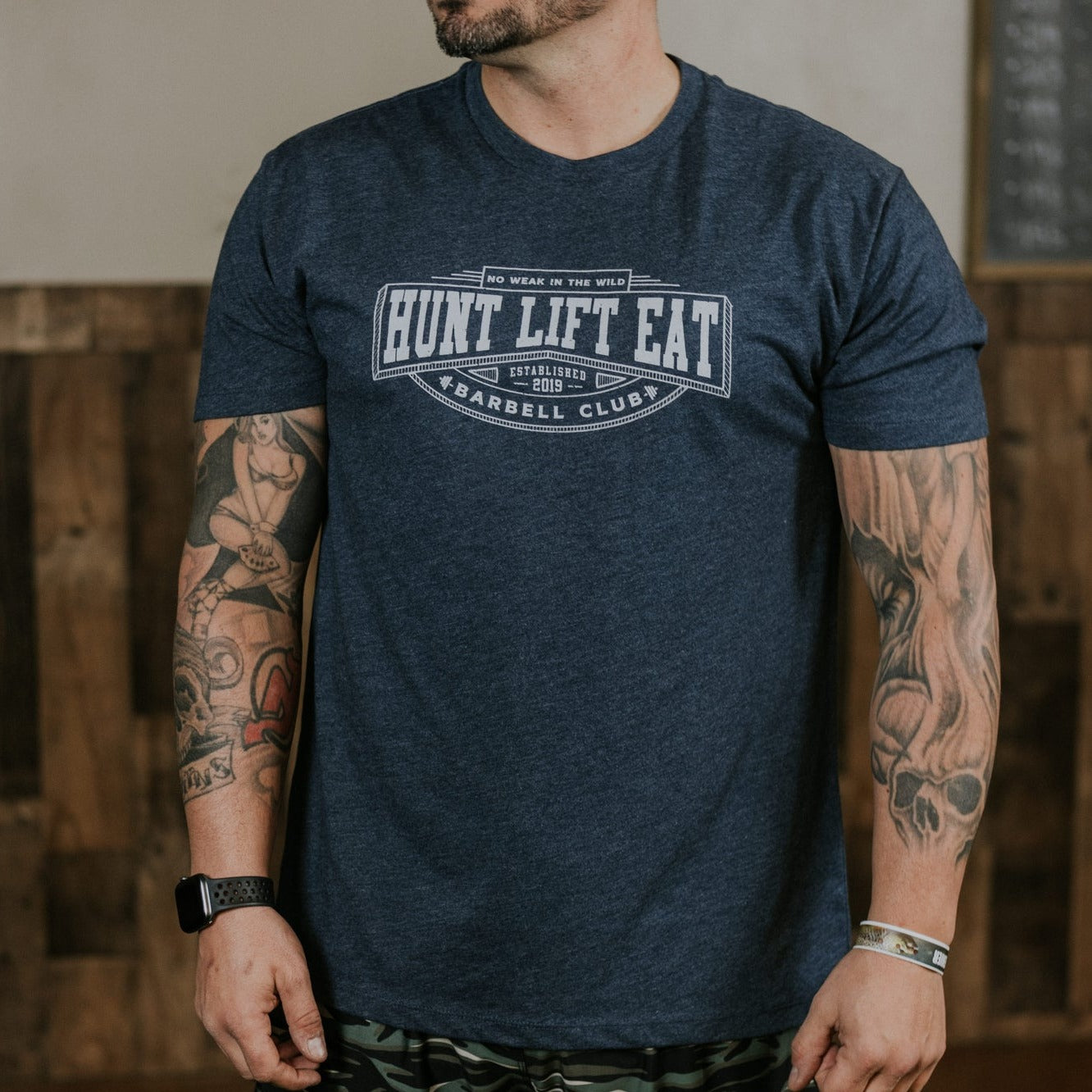 Barbell Club T