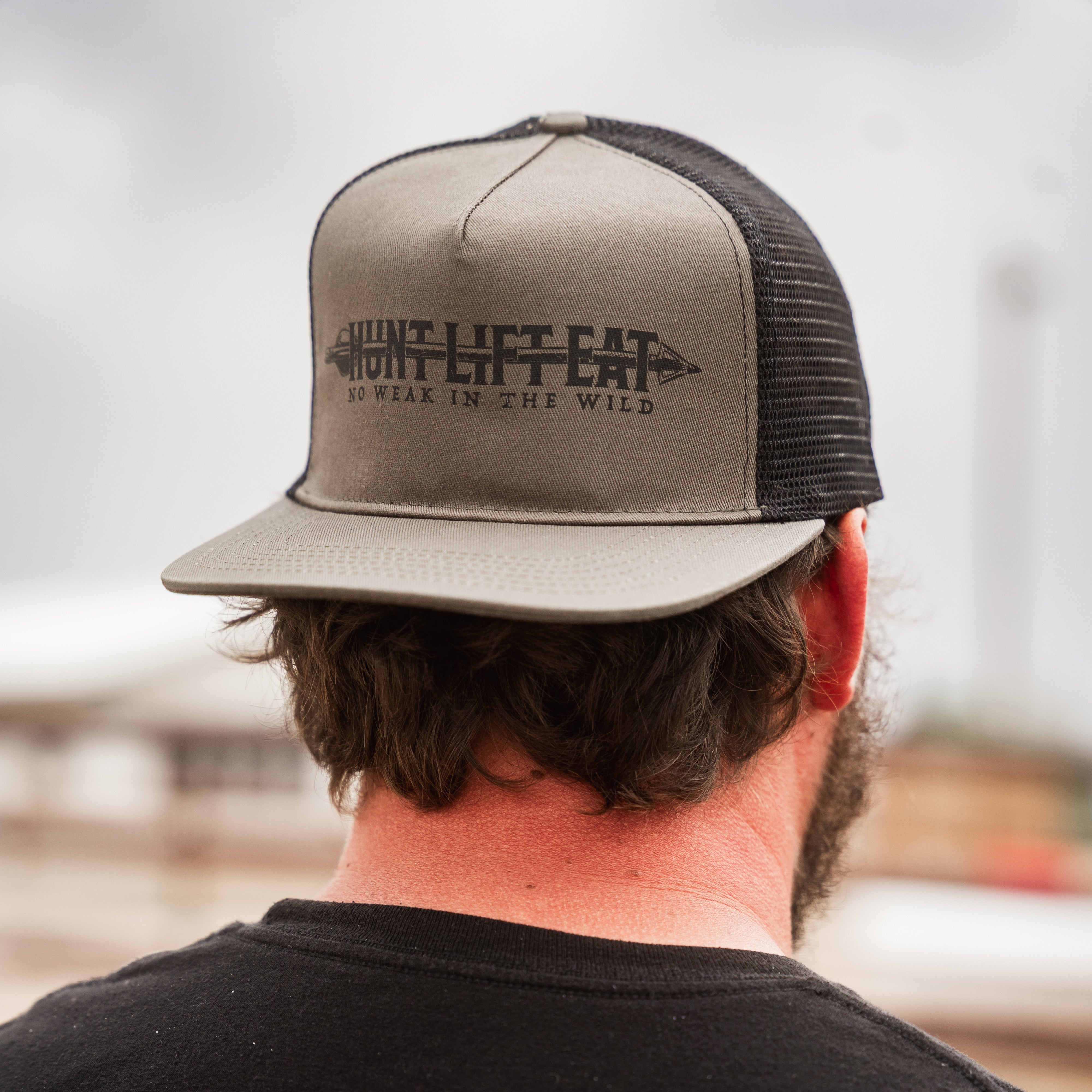 Arrow Trucker